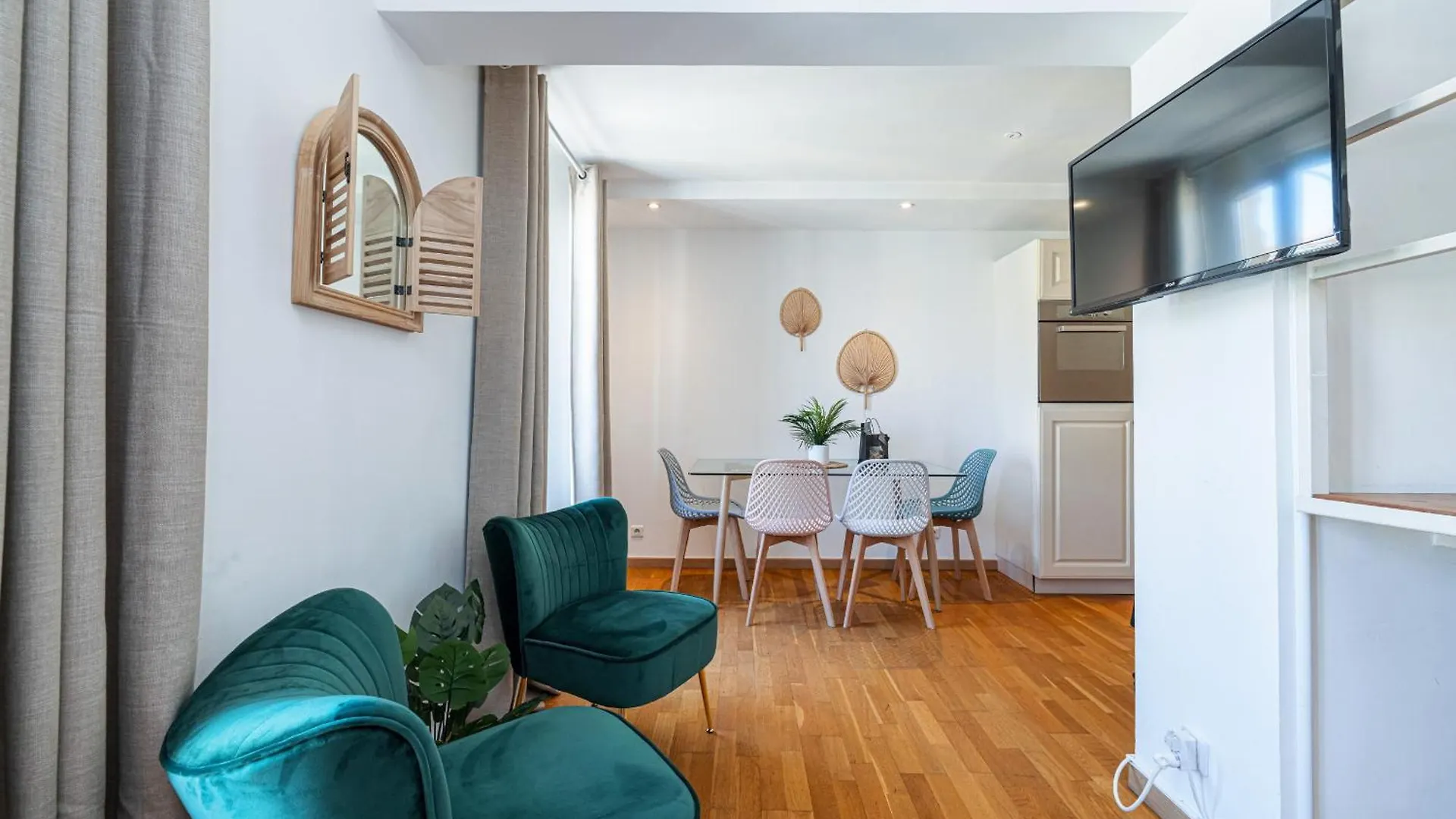 Apartamento Massena Street - 1 Bdr Duplex With Ac & Parking Niza 0*,