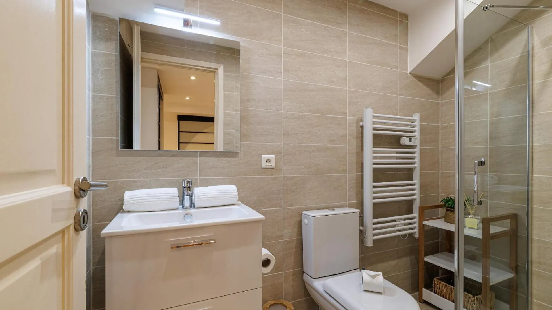 Apartamento Massena Street - 1 Bdr Duplex With Ac & Parking Niza